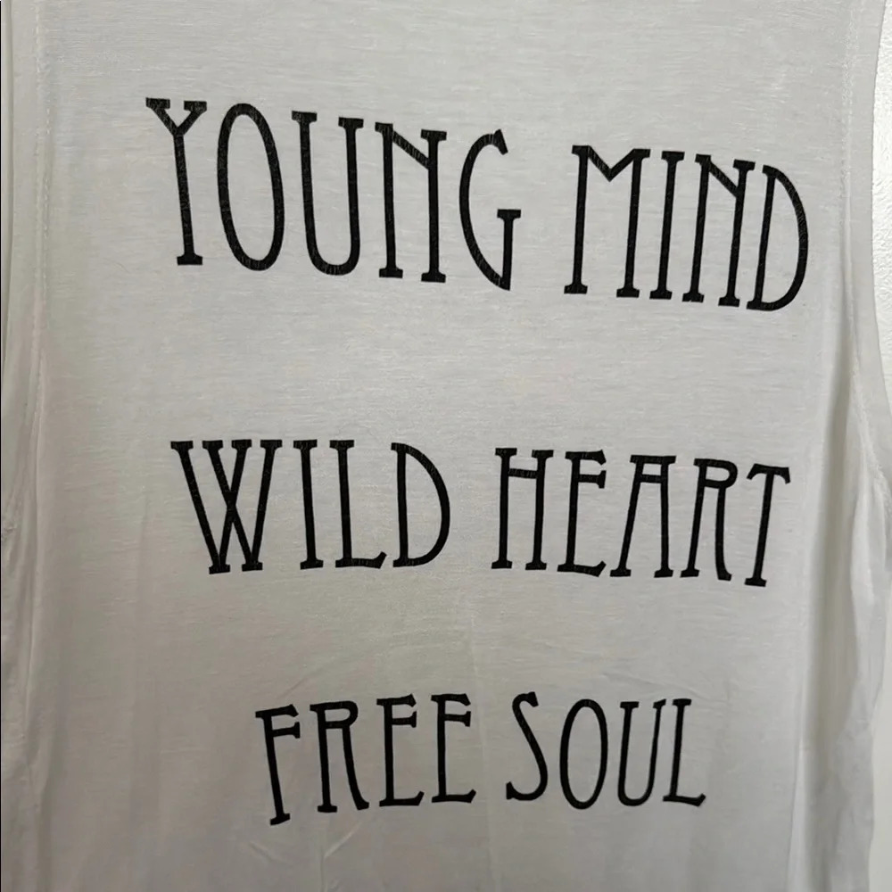 One Clothing White Graphic Tank Top - Picture 3 of 7